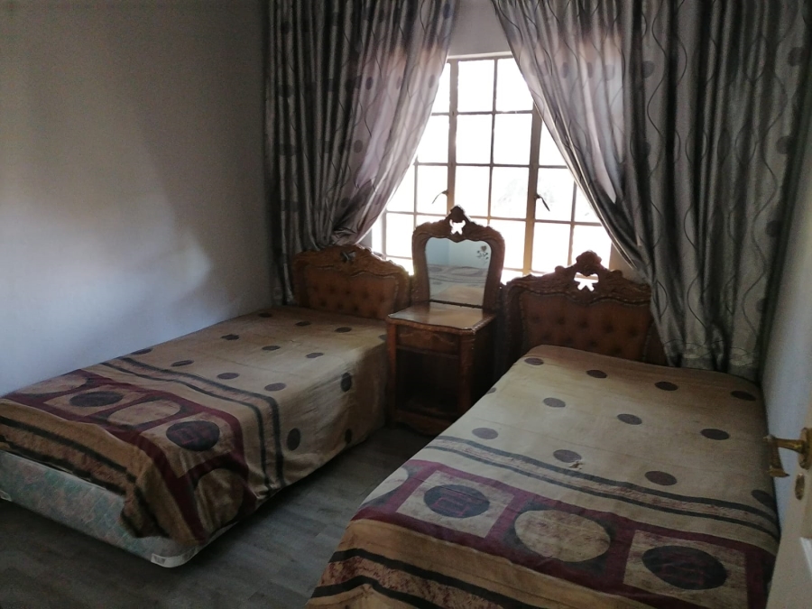 4 Bedroom Property for Sale in Safari Gardens North West